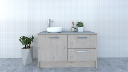Alora - Floor Mount