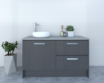 Alora - Floor Mount