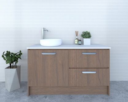 Alora - Floor Mount