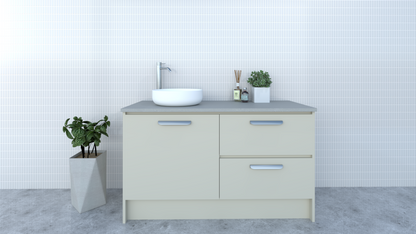 Alora - Floor Mount