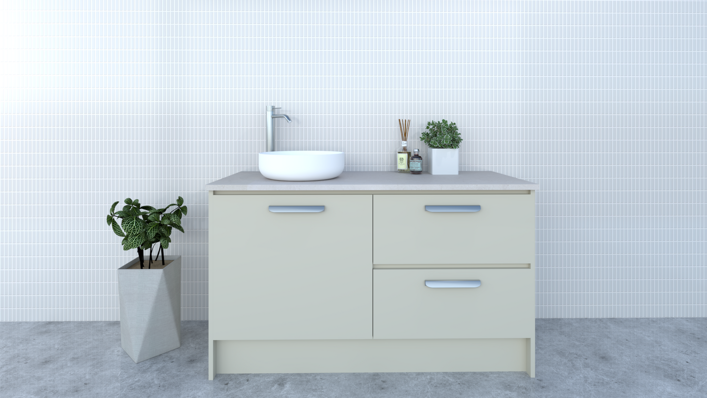 Alora - Floor Mount