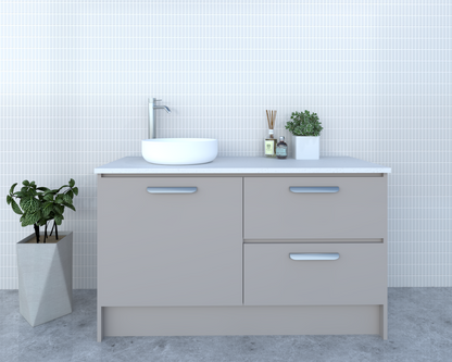 Alora - Floor Mount
