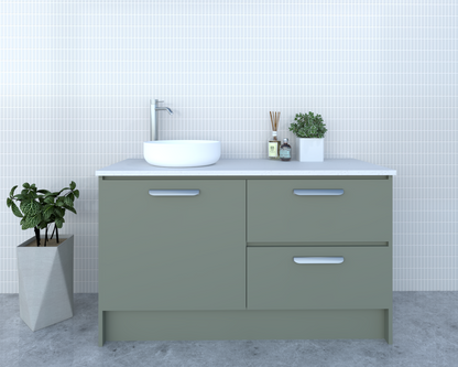 Alora - Floor Mount