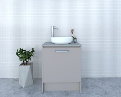Alora - Floor Mount