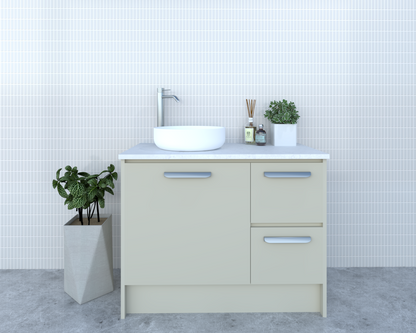Alora - Floor Mount