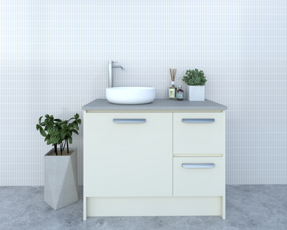 Alora - Floor Mount
