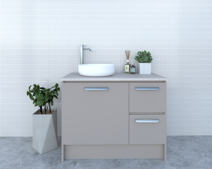 Alora - Floor Mount