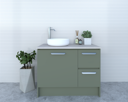 Alora - Floor Mount